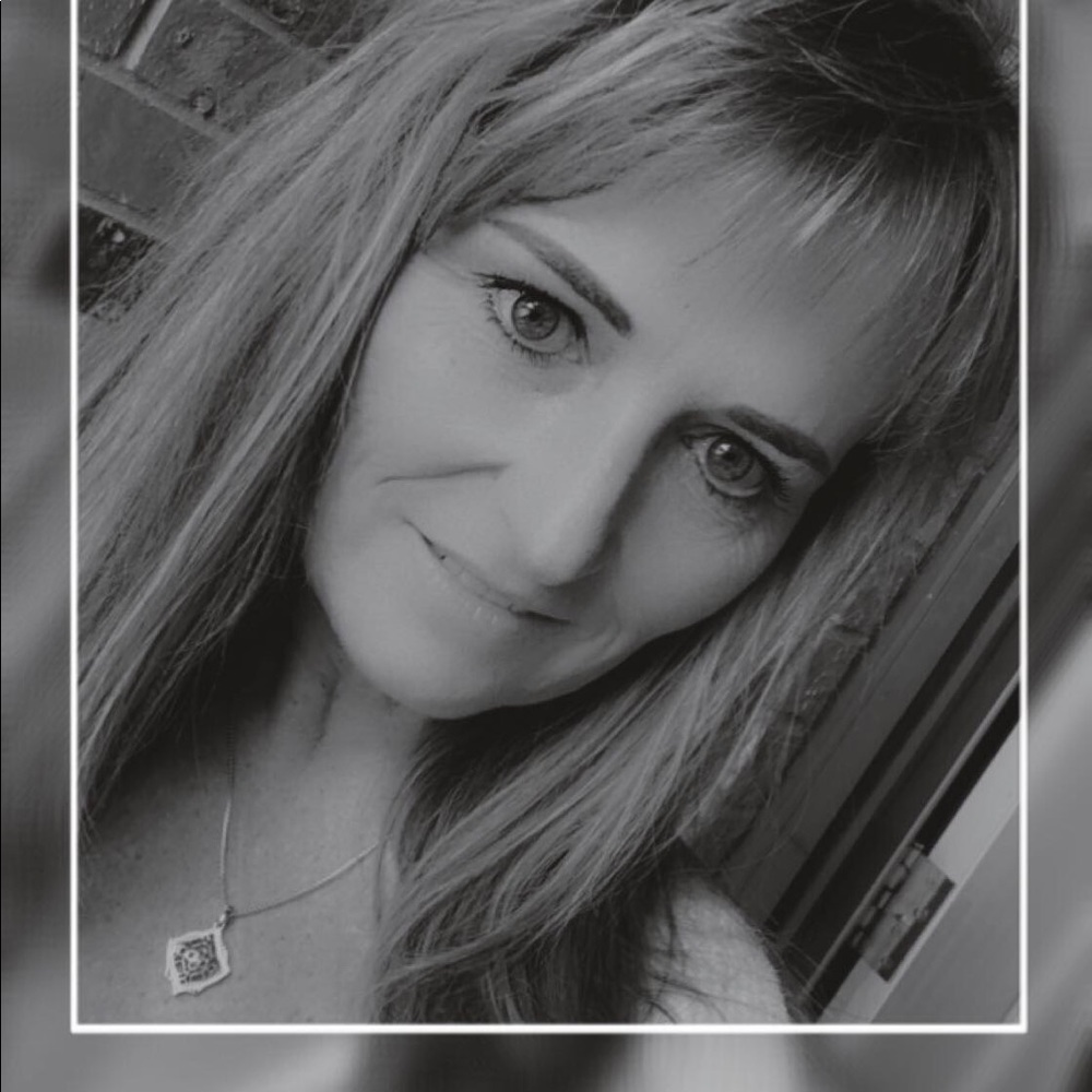 Meet your Posher, Andrea